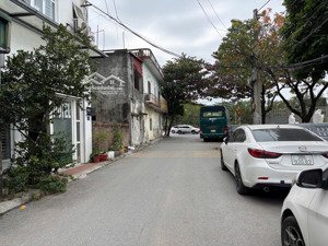 bán mảnh đất view thoáng đường thông rộng 7m ô tô tránh nhau tại phúc đồng gần vinhomes