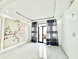 cần bán gấp gấp nhà đẹp 4 tầng hương lộ 2 hem ôtô tới cửa