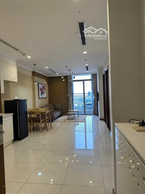 cần bán 1pn tòa landmark 3, sẵn sổ, view trực diện tòa landmark 81 giá 7,9 tỷ