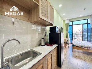 cho thuê phòng mới xây 100, có ban công thoáng, 36m2, đường lý thái tổ - gần toà nhà viettel