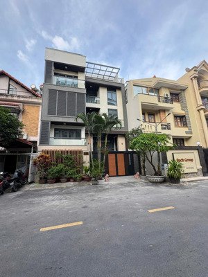 bán gấp, nhà mặt tiền hậu giang, tân bình. 6mx16m - 4 tầng - hđt 80triệu. giá 12,5ỷ