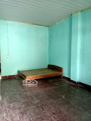 cho thuê nhà riêng 1pn, 1wc, đất 80m2, nhà cấp 4 30m2 tại khu tập thể quân đội 371, giá ưu đãi