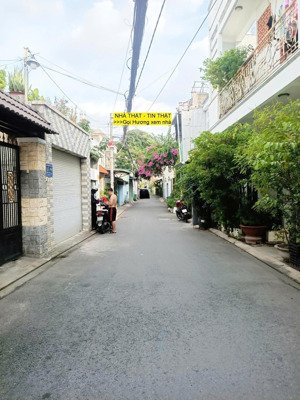 bán nhà đẹp hẻm ô tô dt 50m2, 4 tầng, 4pn, nguyễn văn khối, gò vấp chỉ nhỉnh 6 tỷ, 