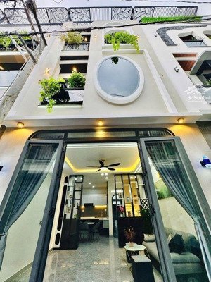 nhà mới xây _ đường 59 gò vấp _ dt 44m2 _ hxh 3 tầng . giá 5,65ty tl