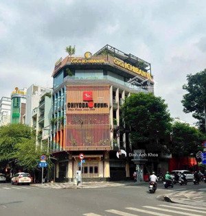 giảm sốc 18 tỷ - góc 2mt lê thánh tôn, trương định 8.35m x 18.25m - hđt 600 tr/tháng - bán 313 tỷ