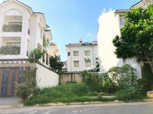 bán đất giá tốt đ.phố trần xuân soạn, tân hưng, quận 7, giá chỉ 2,1 tỷ, dt 184 m2 ( ngang 10m),