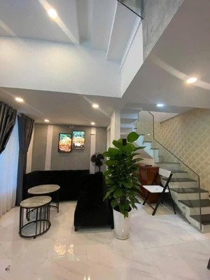 nhà đẹp trung tâm hải châu trưng nữ vương kiệt 392 đang cho thuê 7 triệu/tháng