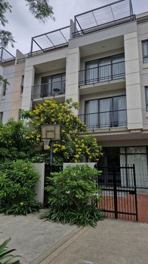 chính chủ khu nghỉ dưỡng kết hợp nhà phố liền kề lotus - đối diện khu biệt thự thấp tầng intercont.