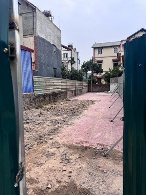 bán đất tại xã mê linh, huyện mê linh, hà nội, giá siêu hời, 52tr/1m2. vuông vắn nở hậu 5m