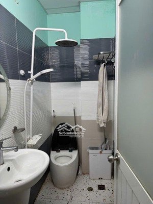 nhà 4 tầng cực hiếm ngay vimcom thủ đức