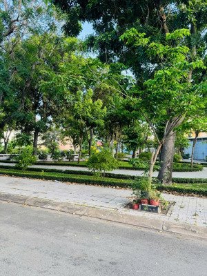 bán cặp đất nhà phố huy hoàng thạnh mỹ lợi, 5x20m, đối diện công viên giá sốc