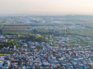 chủ ngộp bán gấp đất full thổ cư trung tâm dầu giây, giá tốt hiếm có