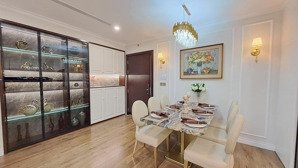 gia đình cần bán căn hộ 3pn -128m2 -full nội thất - time tower - lh: duy 