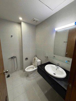 bán gấp cc x2 đại kim, 54 triệu/m2, 123m2, 4pn, 2wc, trần hòa, hoàng mai, hà nội