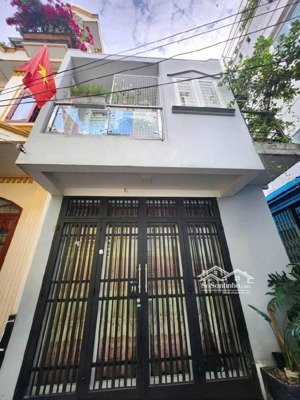 quận 10 - nhà mới 2 tầng - căn góc nở hậu - lê hồng phong - 46m2 - 8.5 tỷ!