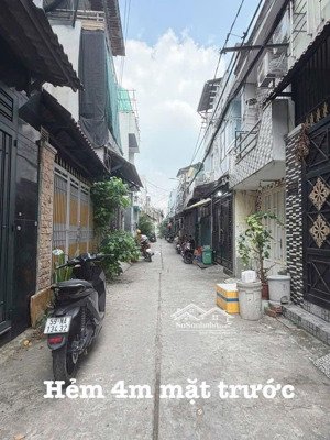 hiếm - giáp 2 mặt tiền đường. dt 4x15. hẻm oto chạy. nhà 2 tầng. ngay lê văn quới. giá 4 tỷ xíu