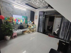 bán nhà riêng 45m2, 4,6 tỷ sát mt huỳnh tấn phát, thị trấn nhà bè