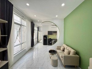 cho thuê phòng full nội thất cửa sổ lớn ở cách mạng tháng 8 quận 10