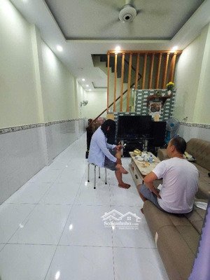 bán nhà riêng tại p14, q6, hcm, giá cực chất 4,3 tỷ, diện tích 60m2, nhiều tiện ích