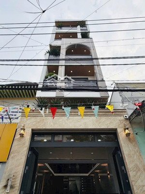 cần bán gấp nhà hồ bá kiện-quận 10. dt72m2/4tỷ260 gần cv lê thị riêng-cho thuê 26triệu-đường 7m ôtô