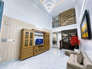 nhà mới quang trung gò vấp 1 trệt 1 lửng 2 lầu, st 6pn 6wc, ô tô vào nhà, 7.x tỷ