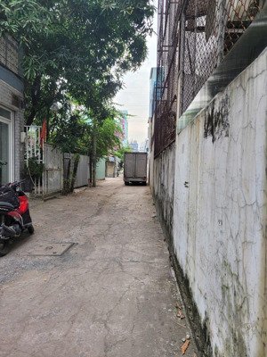 hơn 6 tỷ 64m2 hxh 5m nhựa khu vip nguyễn sơn tân phú