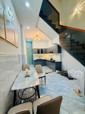 bán nhà mặt phố dã tượng, 10 tỷ, 57m2, 6pn, 4wc, q8, hcm