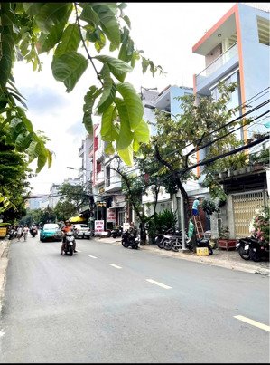 nhà mặt chdv tiền đường 79 dòng tiền hàng tháng 16 phòng cho thuê quận 7 20,9tỷ ra nguyễn thị thập