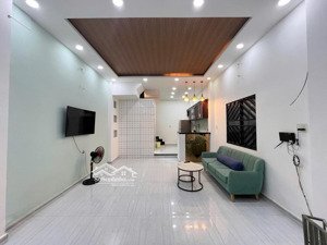 bán nhà hoàng diệu quận 4 - 40m2 - 3 tấm - 4 tỷ nhỉnh - bề ngang 4m - nhà mới full nội thất