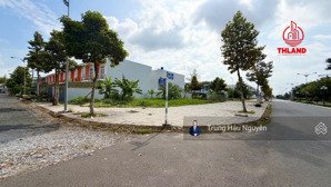 đất góc 2 mặt tiền tôn đức thắng - phú cường, view công viên và biển, lộ 37m, 20x13m full thổ cư sh