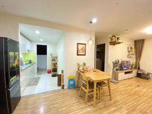 chính chủ bán căn hộ citygate full nội thất 2pn-2 vệ sinh