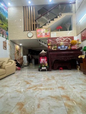 siêu phẩm nhà phố 5 tầng đẹp mê ly - hẻm nhựa xe hơi tránh - ngang bề thế 5,5m - 1 chủ mua đất xây