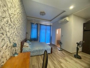 cần bán - chủ thiện chí bán căn biệt thự vườn - kdc bách khoa dt 397m2 đất 23 tỷ 