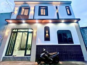 Nhà trệt lầu hẻm liên tổ 5-6 Nguyễn Văn Linh - Ngang bệnh viện Đa Khoa Trung Ương Cần Thơ