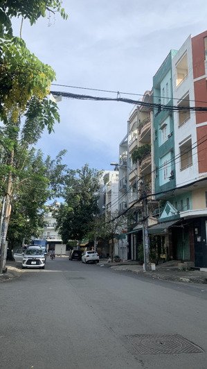 68m2 (4 x 17), nhà 5 tầng, khu phân lô, gần chợ phú lâm, quận 6, chỉ 9 tỷ nhỉnh tl