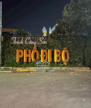 bán np mặt phố trịnh công sơn, 85,4 tỷ, 115m2, 4pn, 4wc, pháp lý đầy đủ