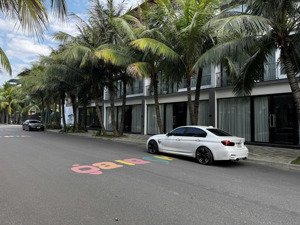 chỉ 6,8 tỷ.shophouse phố đêm flamingo đại lải 96m, xây 4 tầng-360m sàn.trục chính- sổ lâu dài