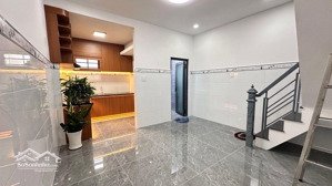 nhà vi bằng 2 tầng 4x18m cách lê văn khương 100m giá 2.65 tỷ