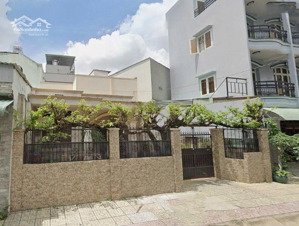 bán nhà mặt tiền đường lê quốc trinh, 11.3m x 18m, cấp 4, giá 26.5 tỷ