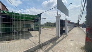 bán đất mt đường nguyễn duy trinh, phường phú hữu, quận 9. dt: 55 x 150m. cn: 5551m2, giá: 340 tỷ