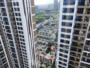 hiếm! cho thuê căn 60m2 đẹp nhất 6th element, full hiện đại, trẻ trung, vào ngay hoặc cuối tháng