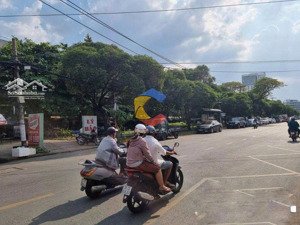 bán nhà mặt tiền đường bình quới phường 27 quận bình thạnh.