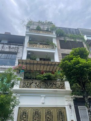 trục chính, mặt công viên, thang máy chờ, nhà đẹp -tổng cục 5 - chiến thắng: 99m x7t, giá 32ty