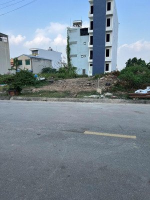 đất nền gần ql21 vài phút di chuyển đến ga metro 5