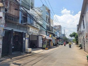 quận 2-bán nhanh nhà 2 mặt tiền hẻm-an ninh-4tầng hoàn công đủ-gần chợ+bệnh viện- chỉ 6,1 tỷ