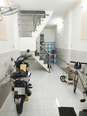 Nhà hẻm 3m Trần Văn Quang (Tân Bình) - 3PN 3WC - Hướng Tây - SHR