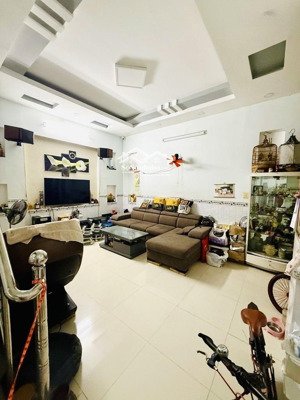 nhà 4 tầng, 80m2, 5 pn, hẻm xe hơi, ngay phú mỹ hưng, huỳnh tấn phát, quận 7 - chỉ 6 tỷ nhỉnh