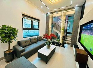 bán nhà văn quán ,oto đỗ cửa ,full nội thất mới ,3 thoáng vĩnh viễn.