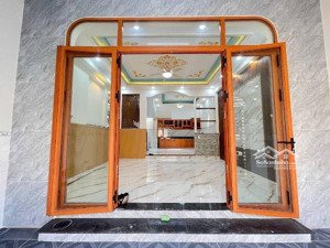 nhà mới khu bình tân chỉ 5,25tỷ, 60m2 vào là ở ngay.