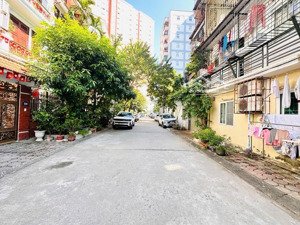 bán biệt thự liền kề, kđt nghĩa đô, hoàng quốc việt, lô góc, 3 ô tô tránh.